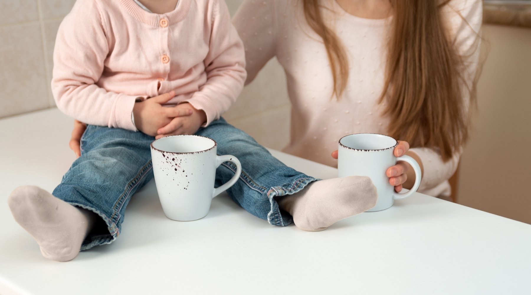 Mom and Kid with their Tea Mugs | Tavalon Tea Australia & New Zealand