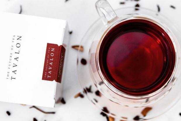 Tavalon Black Loose Leaf Tea in a Cup and the Package | Tavalon Tea Australia & New Zealand